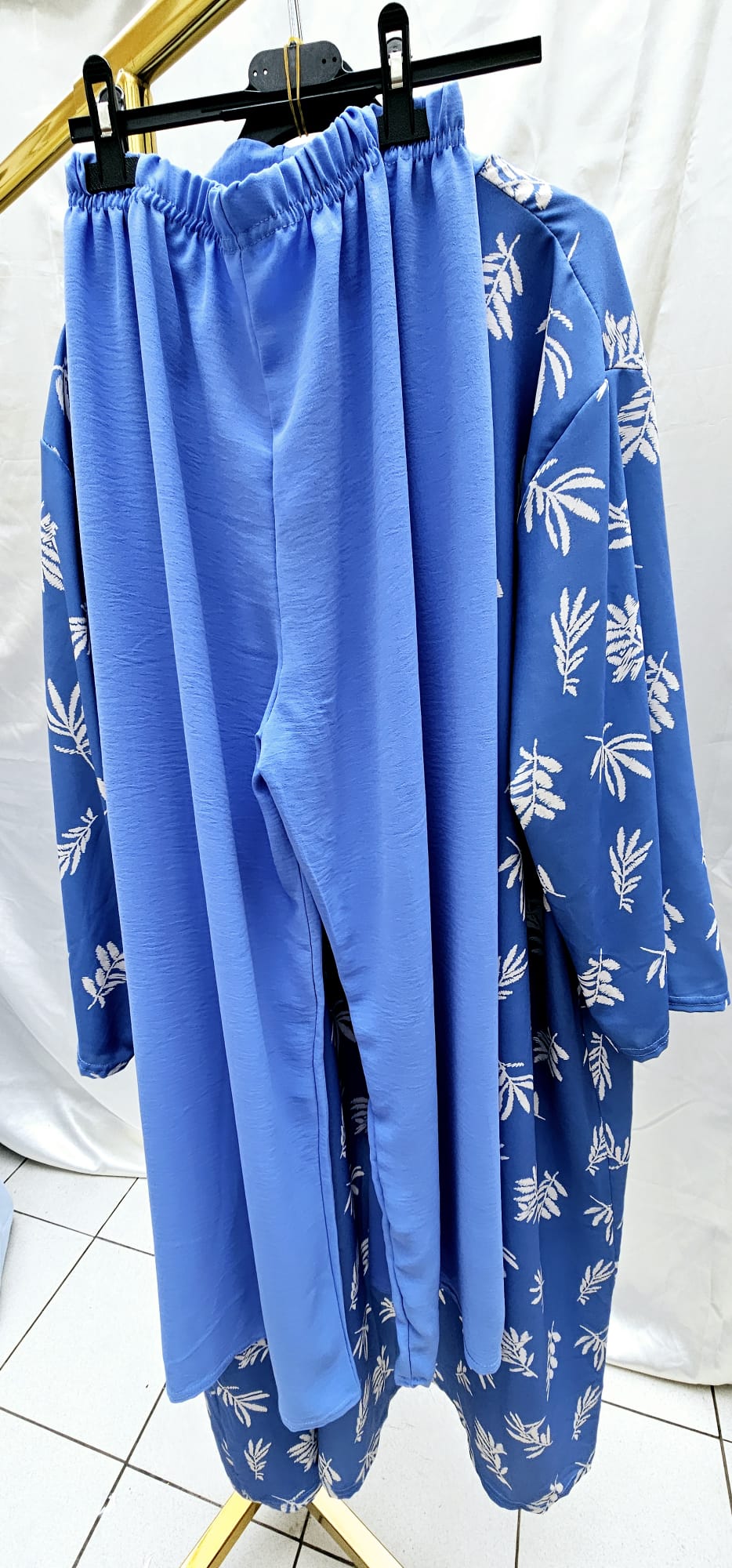 bedekte kleren in een set van 3